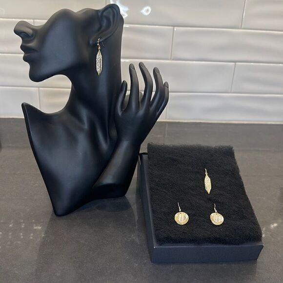 Gold Earring Bundle  - Picture 1 of 9